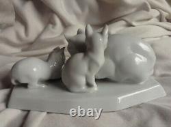 1930's Signed White Art Deco Zsolnay Porcelain Cat Family Kitten Cub Pet Old