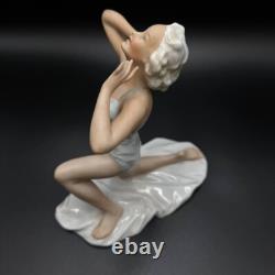 1950 Unterweissbach Art Deco Vintage Porcelain Figure Statue Bikini Girl Germany