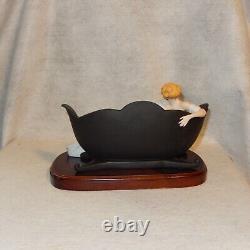 1984 Louis ICART Figurine Le Sofa Art Deco Porcelain Wood Base Limited Edition