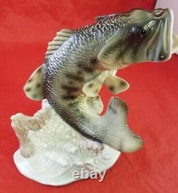 1988 Homco Masterpiece Porcelain Bass Fish Statue Figure Size 7 Tall