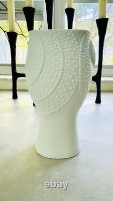 AK Kaiser Original 1970s OP Art Biscuit Porcelain Vase Germany Art Deco MINT