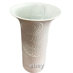 AK Kaiser Original 1970s OP Art Biscuit Porcelain Vase Germany Art Deco MINT
