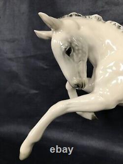 ART DECO HUTSCHENREUTHER-ROSENTHAL FOAL HORSE PORCELAIN FIGURINE by ACHTZIGER