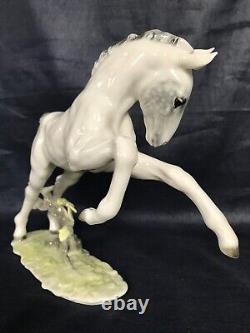 ART DECO HUTSCHENREUTHER-ROSENTHAL FOAL HORSE PORCELAIN FIGURINE by ACHTZIGER