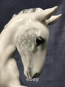 ART DECO HUTSCHENREUTHER-ROSENTHAL FOAL HORSE PORCELAIN FIGURINE by ACHTZIGER