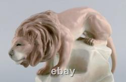Amphora, Czechoslovakia. Hand-painted Art Deco porcelain figurine of lion
