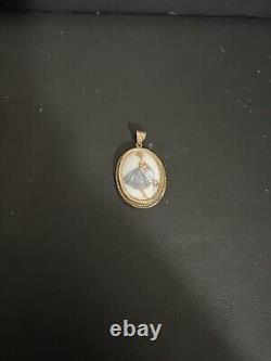 Antique Art Deco 14k Solid Yellow Gold Hand Painted Porcelain Pendant 4.7 g