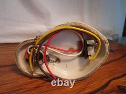 Antique Art Deco PORCELAIN BATHROOM LIGHT FIXTURE, SCONCE with Unique Glass Shade