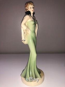 Antique Art Deco Porcelain Lady Woman Flapper Figurine Figure Czechoslovakia