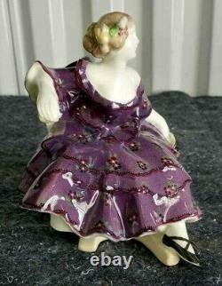 Antique Austrian Goldscheider Wien Porcelain Figurine, 6 H