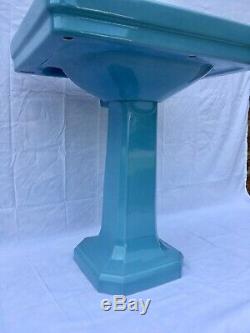 Antique Ceramic Baby Blue Porcelain Pedestal Sink Standard Vtg Deco 486-20E