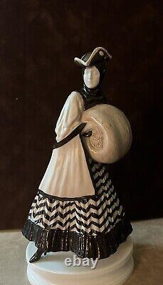 Antique German Art Deco Rosenthal Porcelain Figurine Of Venetians