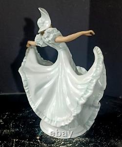 Antique German Schaubach Kunst Porcelain Figurine, Dancer, 10 high
