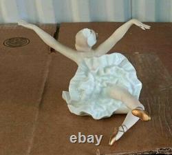 Antique German Wallendorf Porcelain Ballerine, The Swan Lake, 10 wide