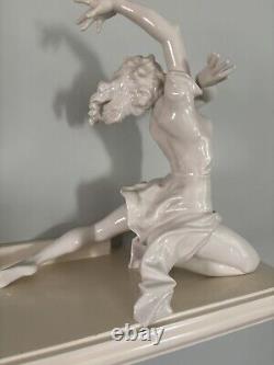 Art Deco 12 Hutschenreuther Karl Tutter Porcelain THE FINALE Dancer Figure Mint