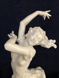 Art Deco Hutschenreuther Karl Tutter Porcelain THE FINALE Dancer Figure