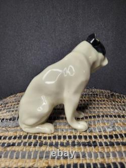 Art Deco Porcelain Black & White Bulldog Sculpt Bully ceramic figure, ca. 1910