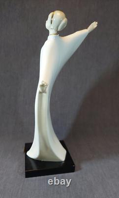 Art Deco Style Porcelain Lady in Gown by Tengra in Spain