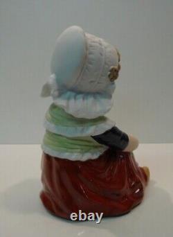 Art Nouveau Style Figurine Daughter Art Deco Style Porcelain Ceramic