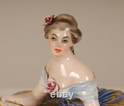 Art deco Italian Naples Capodimonte porcelain Figure figurine Guido Cacciapuoti