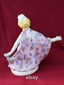 Beautiful ART DECO Karl Ens Volkstedt German Porcelain Figure NUDE ODALISQUE