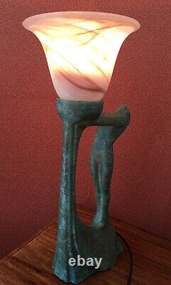 Beautiful Art Deco Style Porcelain Lady Table Lamp with Shade