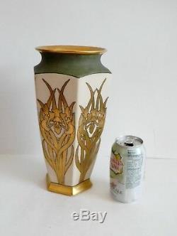 Bernardaud and Co Limoges vase art deco gold iris design