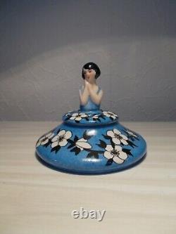 Boite en porcelaine art deco 1930 statuette femme sculpture poudrier half doll