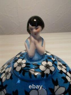 Boite en porcelaine art deco 1930 statuette femme sculpture poudrier half doll