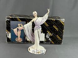 Capodimonte Sandro Maggioni Porcelain Art Deco Fashion Figurine Mode Liberty