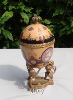 Centerpiece Urn Lion Art Deco Style Art Nouveau Style Porcelain Bronze