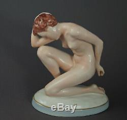 Czech Art Deco / Nude Girl porcelain figurine ca. 1930 (# 12431)