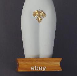 Czech Art / Royal Dux Atelier / Nude Girl / Design V. Daniel ca. 1960 (# 12436)