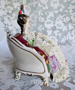Exquisite HP Volkstedt Dresden Marie Antoinette Reclining On Settee Sofa