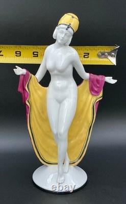 Galluba And Hofmann Porcelain Art Deco Statue. Damage to left hand