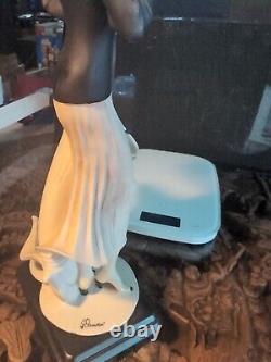 Giu Armani Etrusca Arte 1990 Lady with Gramophone Figurine Signed