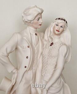 Giuseppe Armani 1973 Figurine Bride & Groom on Stairs Figurine 13.5 Florence