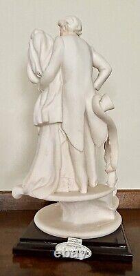 Giuseppe Armani 1973 Figurine Bride & Groom on Stairs Figurine 13.5 Florence