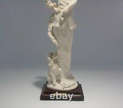 Giuseppe Armani Figurine Sculpture LADY WITH POODLE 0394F Florence Italy 1987