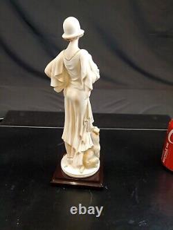 Giuseppe Armani Lady Figurine Priscilla #0690F Lady with Dogs Made in Italy