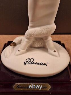 Guiseppe Armani Figurine Woman With Dog Porcelain Art Deco Collect