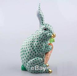 HEREND Hungary Porcelain LARGE BUNNY WITH CARROT (VHV)15097 Green FISHNET New