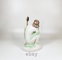 HEREND, LADY VANITY ART DECO ANTIQUE PORCELAIN FIGURINE 1940's! (BT002)