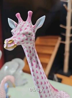 HEREND Large Pink Fishnet Giraffe #15357 Excellent Condition No Box Estate