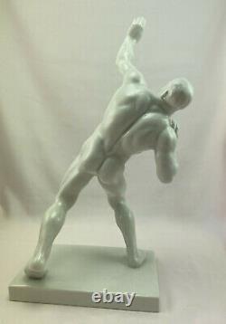 Herend 1936 Berlin Olympics Shotputter Art Deco White Porcelain Figurine