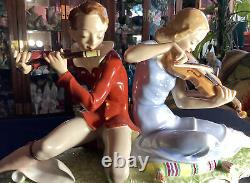 Hutschenreuther Germany Musical Duet Flute & Guitar Large 16 Porcelain Figurine