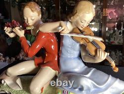 Hutschenreuther Germany Musical Duet Flute & Guitar Large 16 Porcelain Figurine