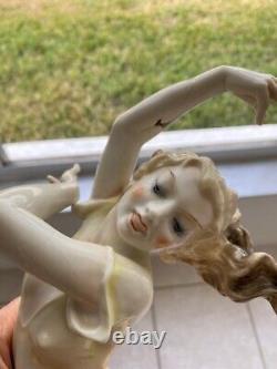 Hutschenreuther Porcelaine Dancer Figurine Karl Tutter Art Deco 12in