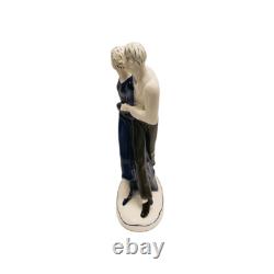 Katzhutte Art Deco Porcelain Figurine Dancing Couple C. 1930's Goldscheider Era Katzhutte Art Deco Porcelain Figurine Dancing Couple C. 1930's Goldscheider Era