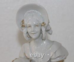 Katzhutte Thuringia H. Germany Porcelain figurine mother with daughter